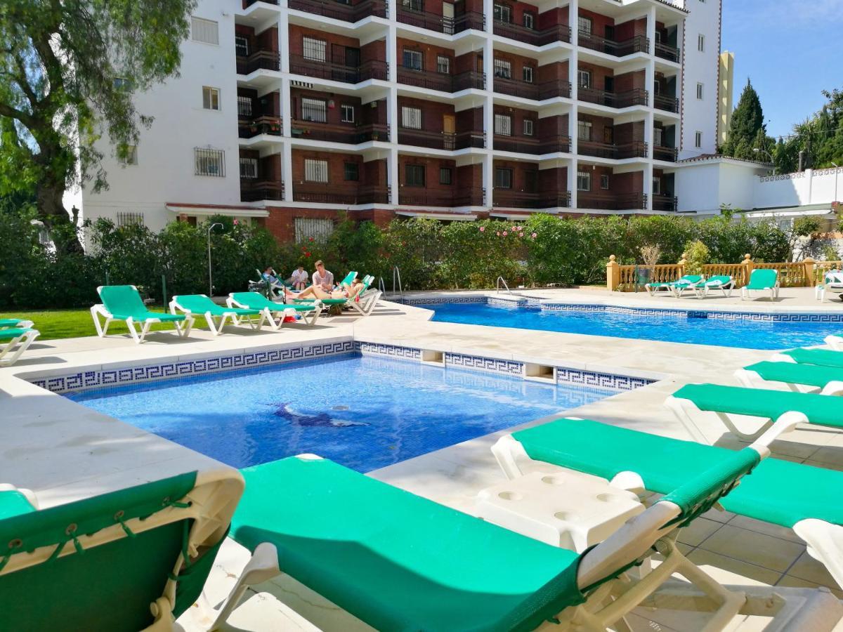 Апартаменти Playa Flores - Торремолінос Екстер'єр фото